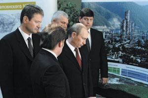 Президент РФ Владимир Путин оценивает перспективы развития порта Туапсе